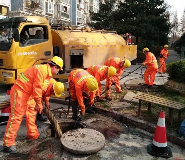 东城街道市政管道清淤