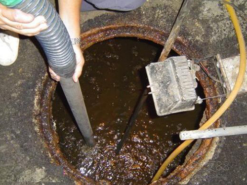 东城街道隔油池清理