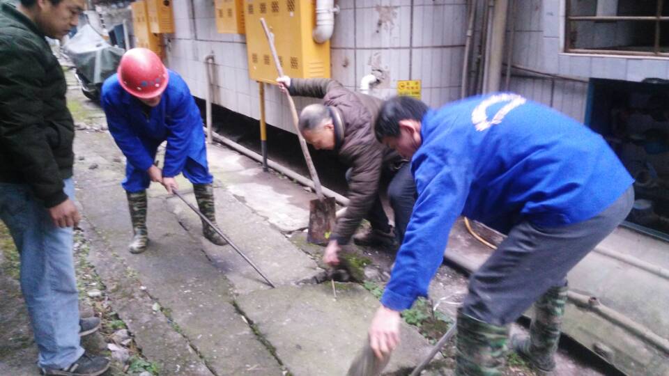 东城街道清掏化粪池、管道疏通一站式服务<高效><技术><可靠>