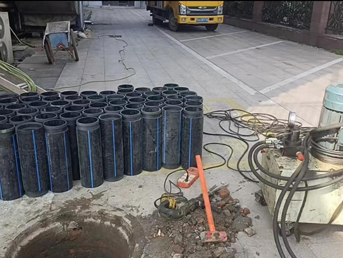 东城街道PE置换管厂家 DN315置换管 非开挖管短管置换